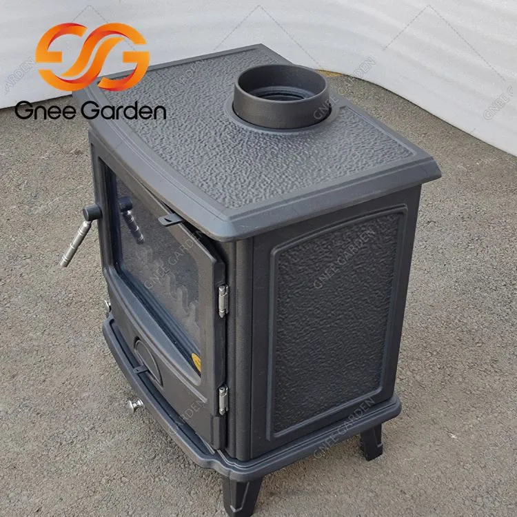 Antiikne malmist kamin