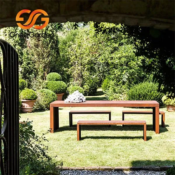 Corteni terasest pingid ja lauad