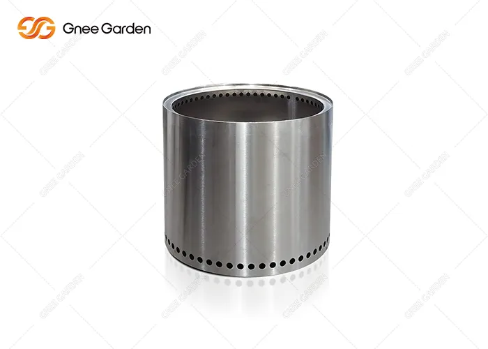 Dekoratiivne metallist tulekaev