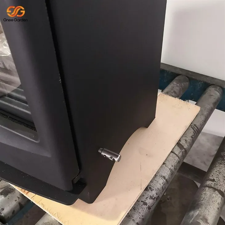 tiny wood burning stove